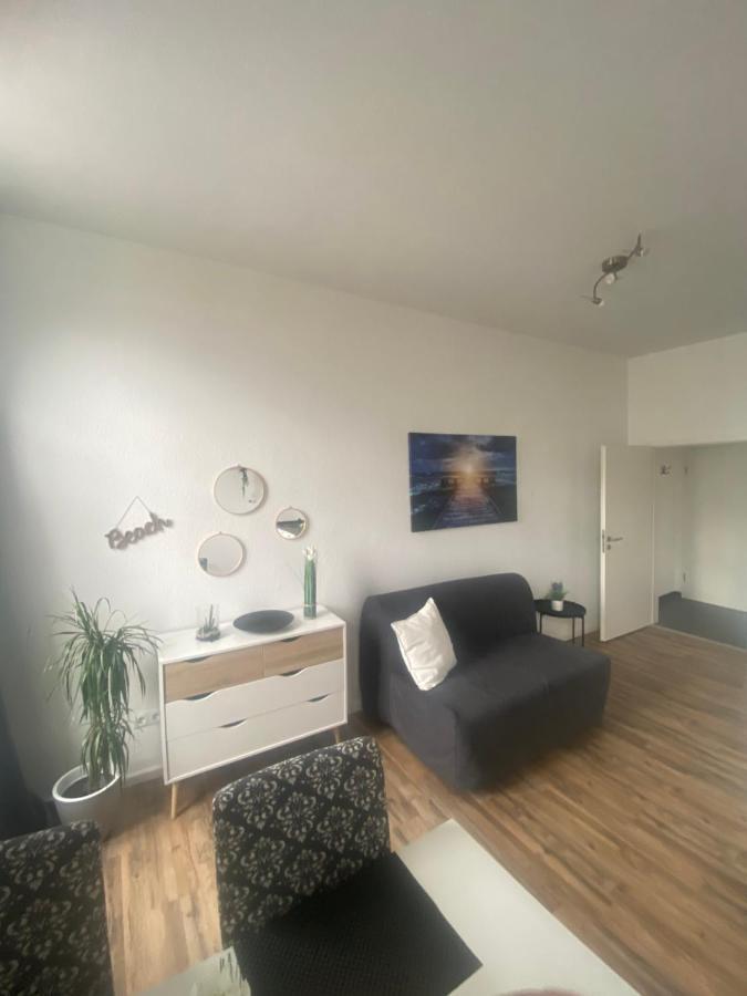 Robbe Apartament *